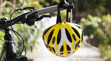 Guide to choosing a cycling helmet