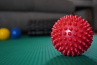 Massage ball diameter 7,5 cm red