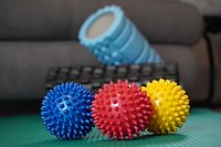 Massage ball diameter 7,5 cm blue